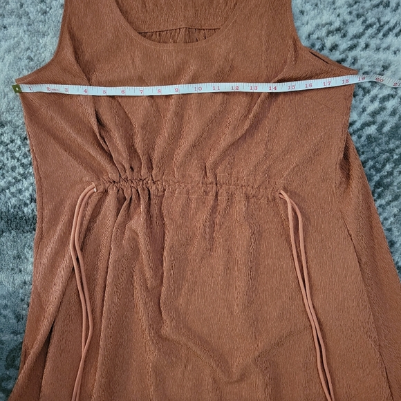 Athleta Echo Sleeveless Midi Crepe Dress NWOT Women’s Size Medium Bronze Rust - Picture 7 of 14